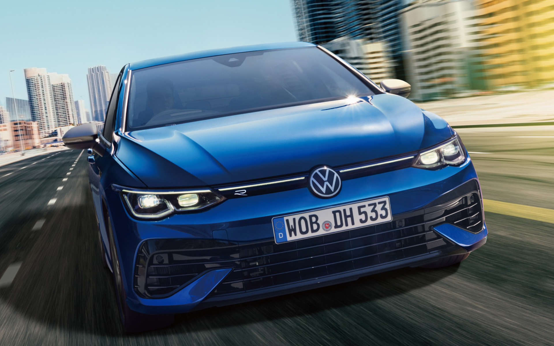 新型「ゴルフ R」