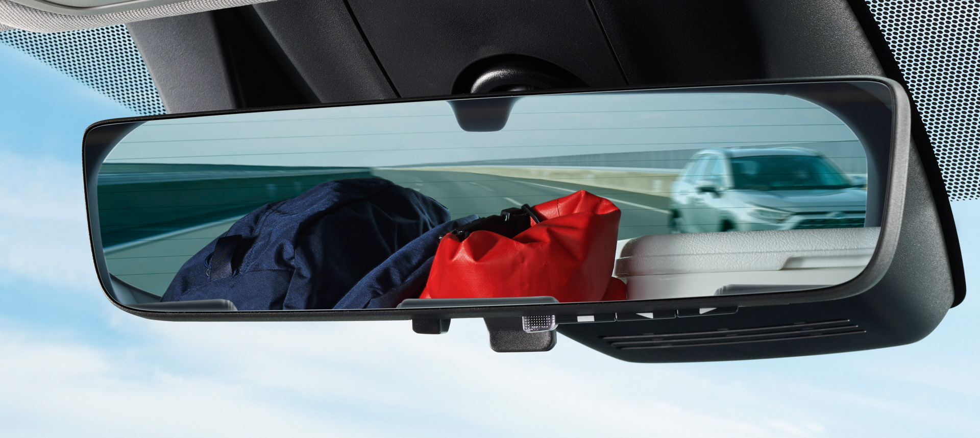 デジタルインナーミラー（前後方録画機能付）