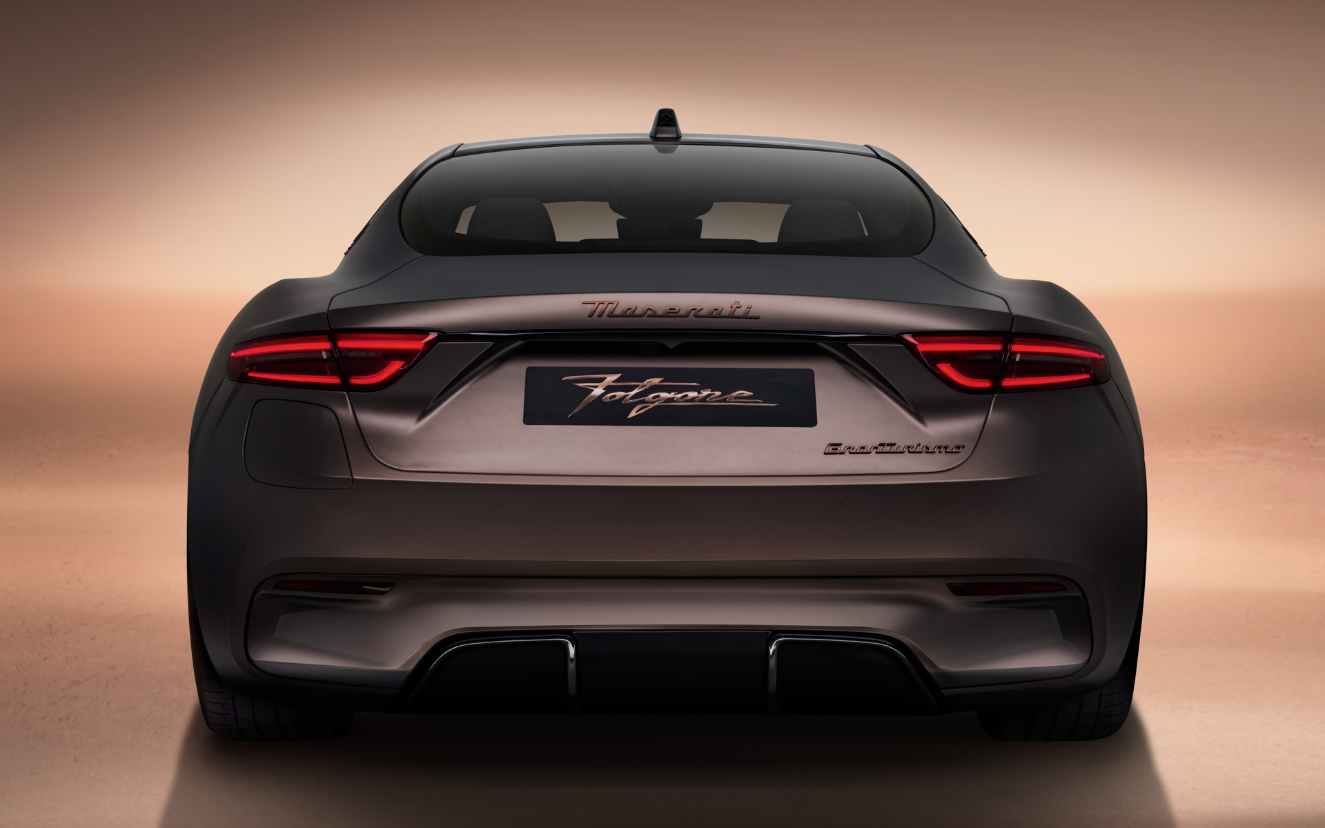 ブランド初のバッテリEVモデル「グラントゥーリズモ フォルゴ―レ」