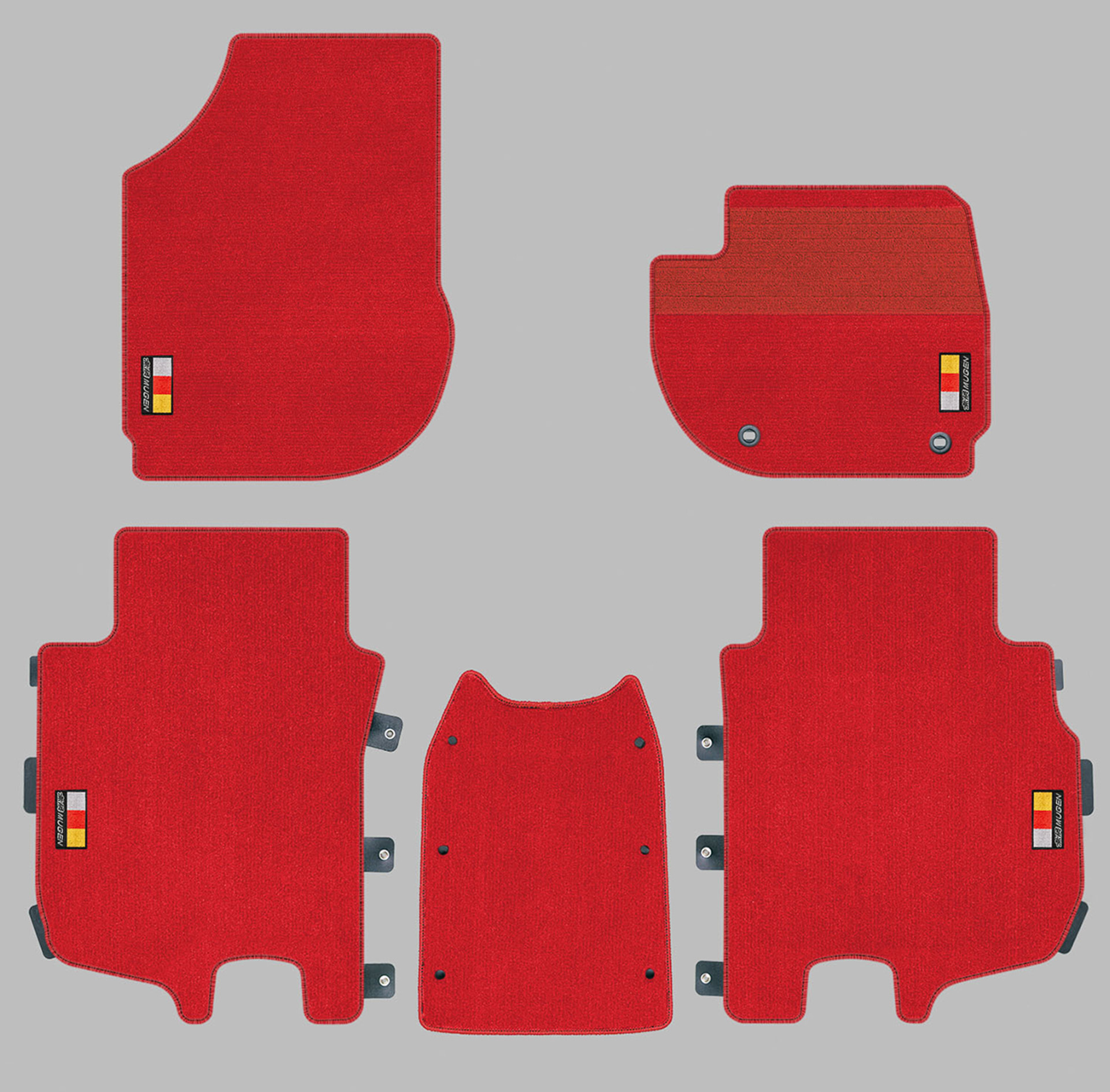 スポーツマット（新色レッド）2万7500円