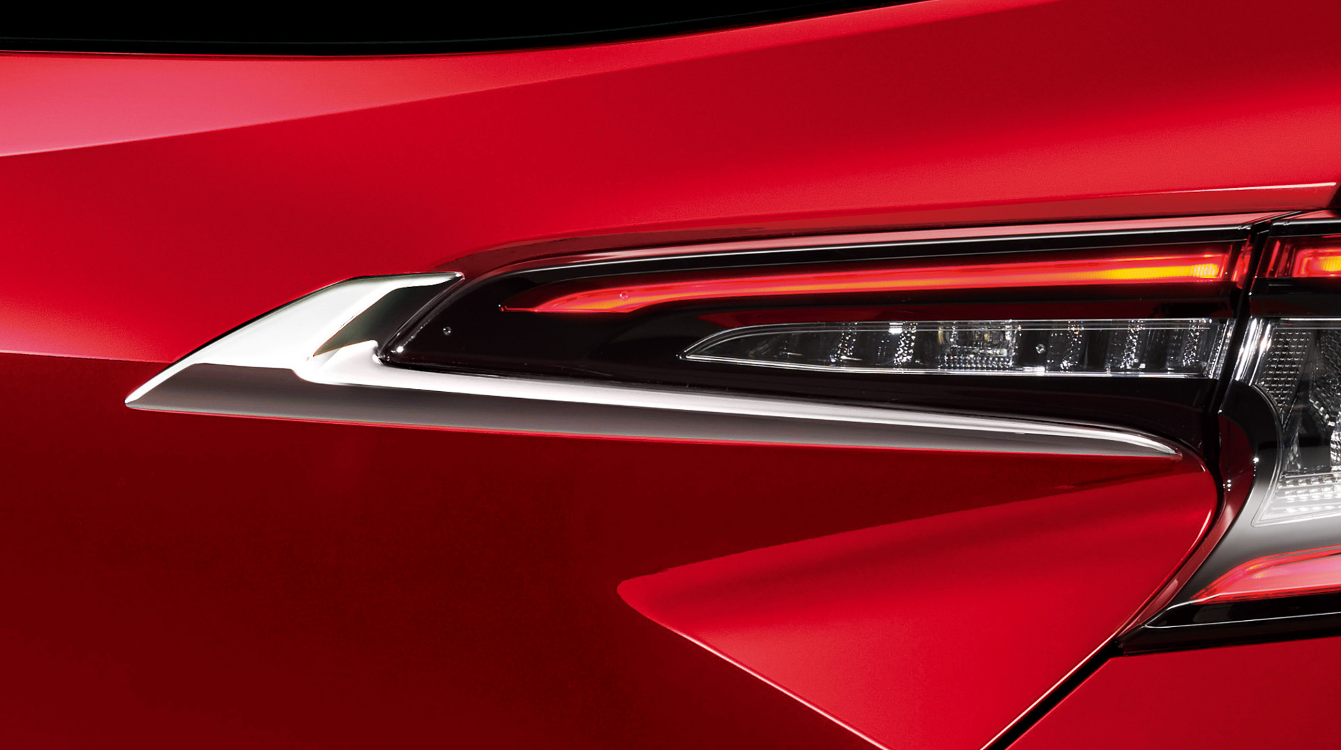 バックドアガーニッシュは2万2000円