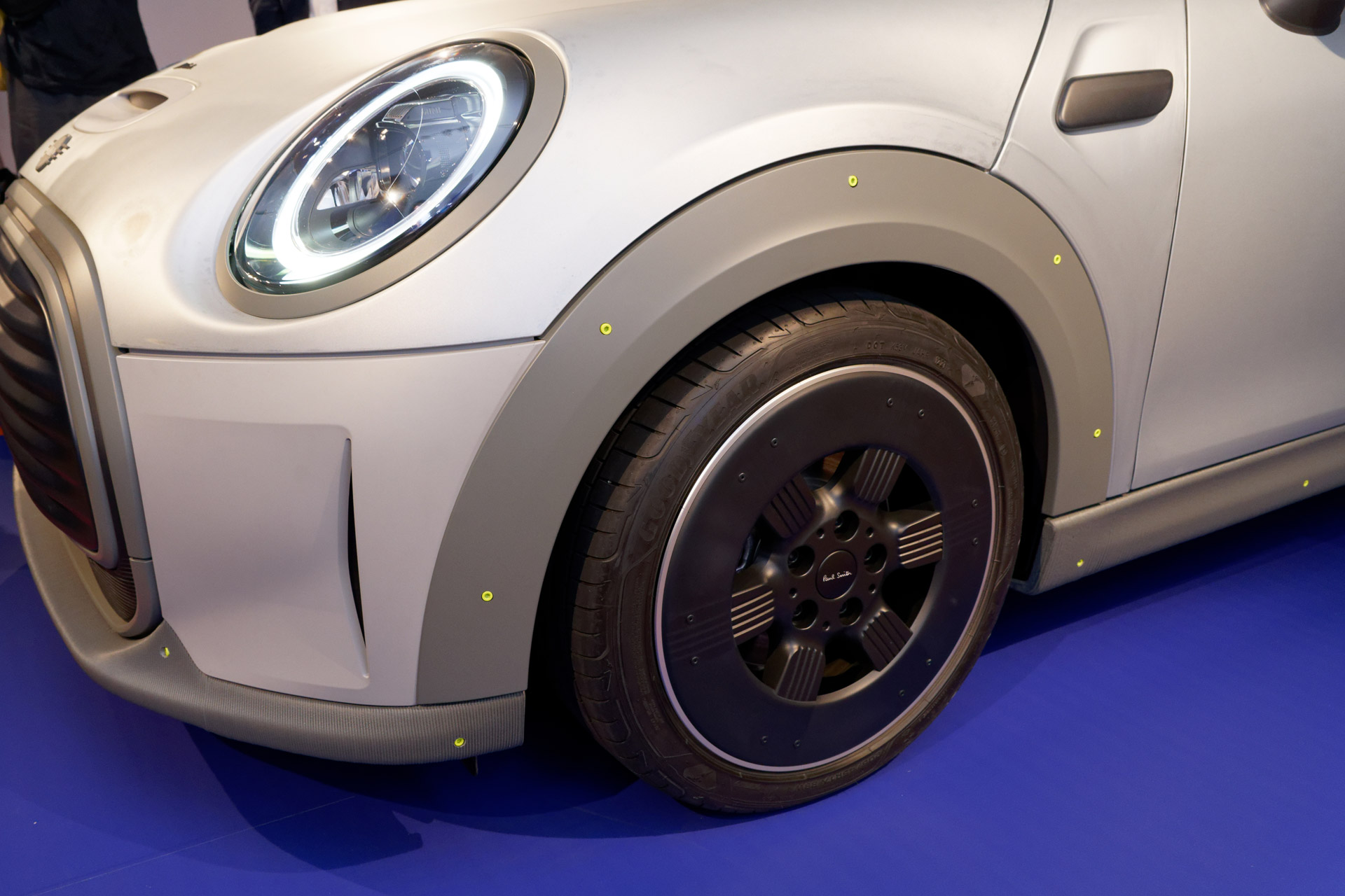 フェンダー付近は3Dプリンターで作られている