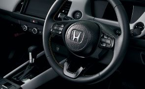 RS専用本革巻ステアリングホイール