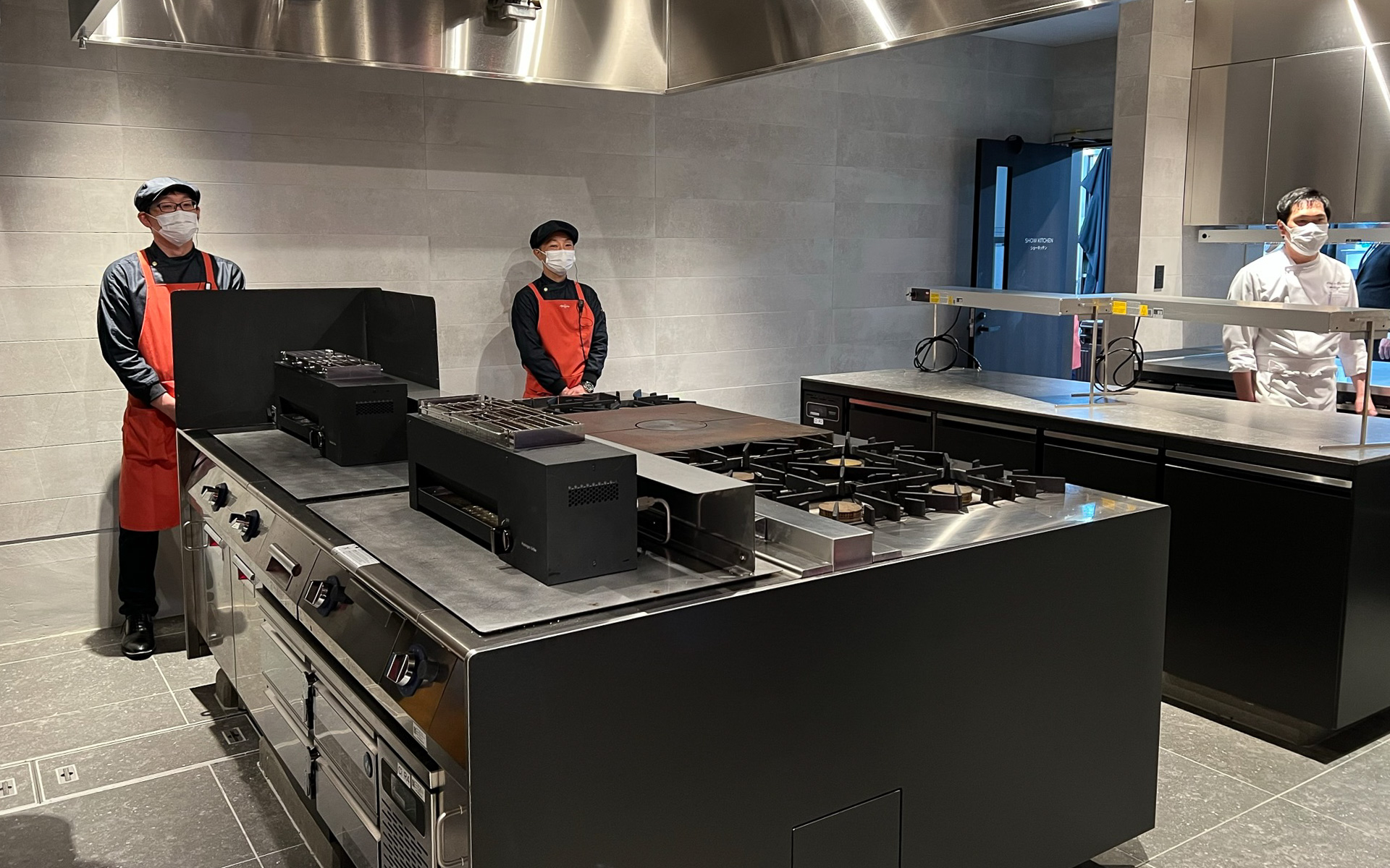 水素コンロでの料理を提供