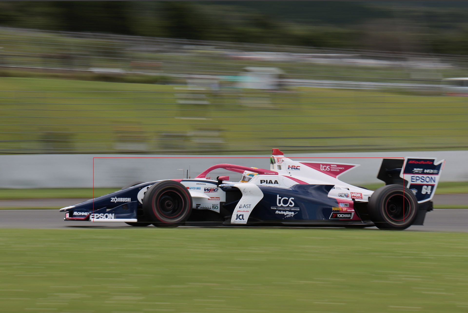 スイング中にマシン全体を検出することもある