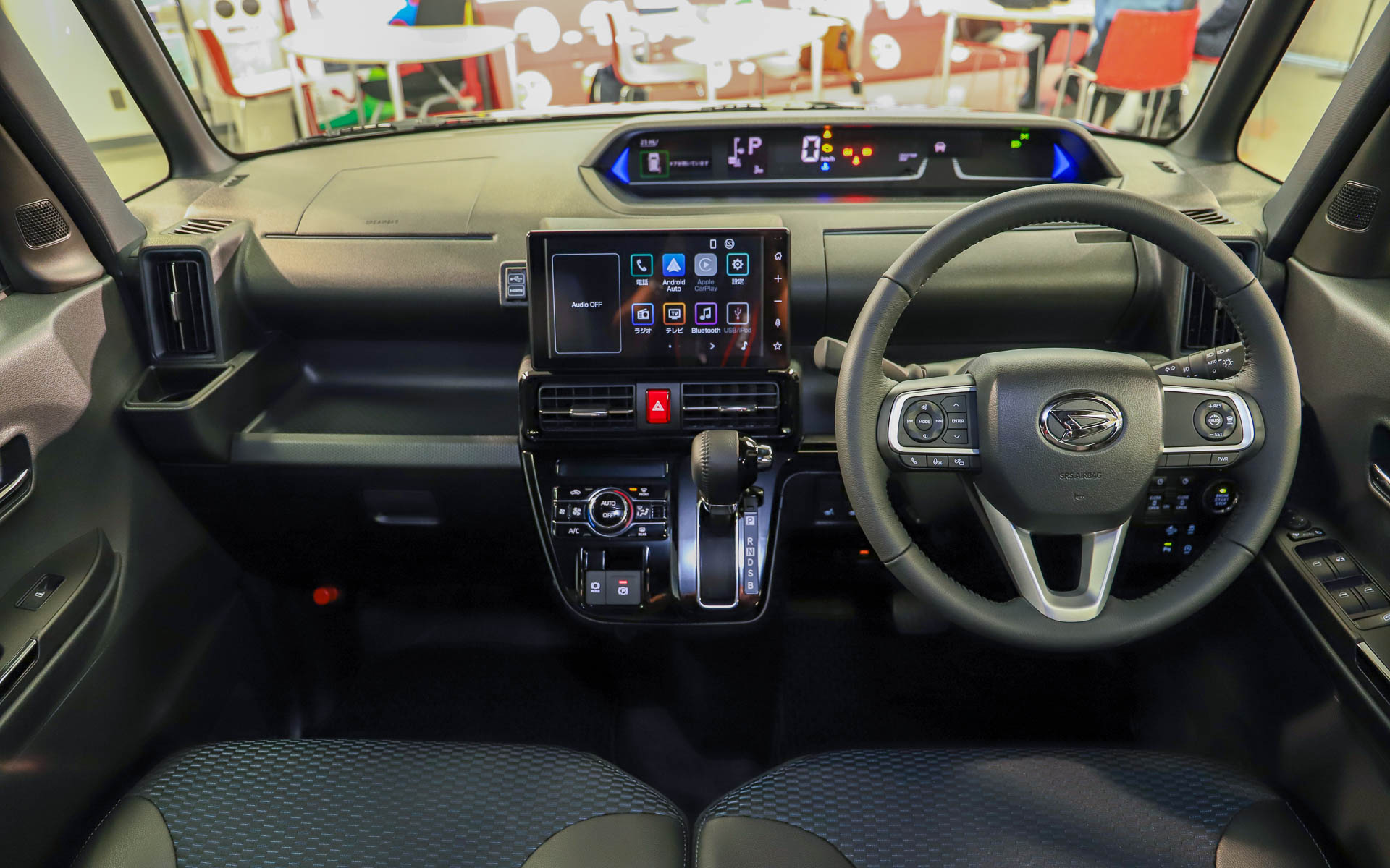 カスタムのインテリア