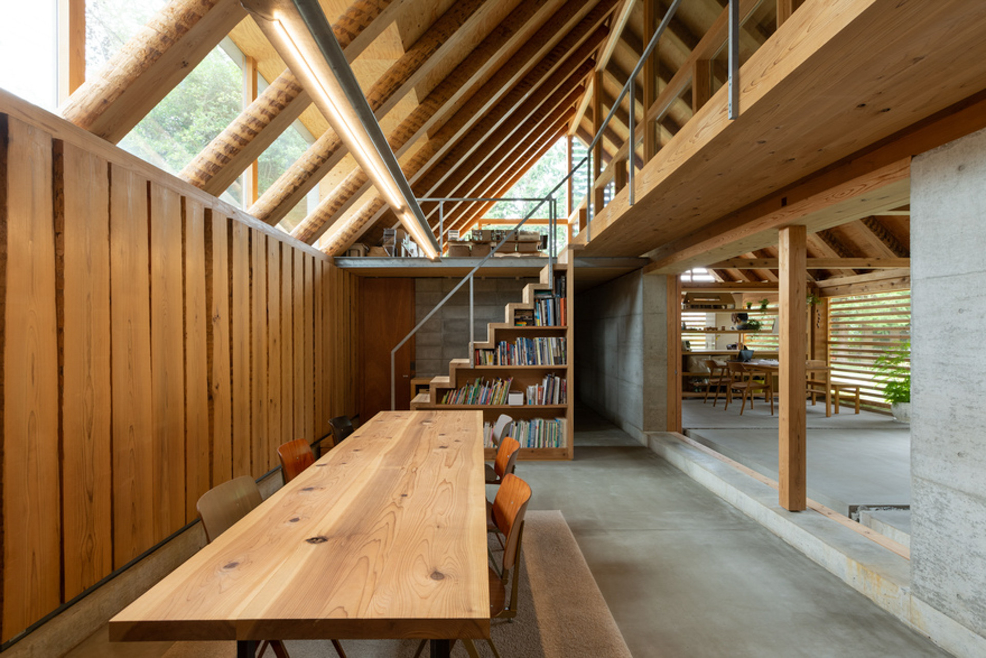 住宅［バウマイスターの家］：網野禎昭 （静岡県）＋株式会社平成建設（静岡県）＋株式会社宮田構造設計事務所（東京都）