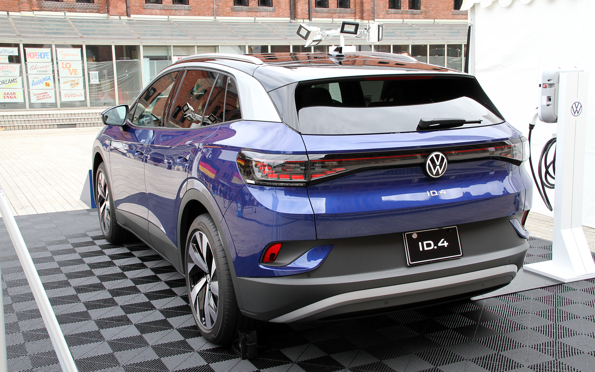 「Pro Launch Edition」のボディサイズは4585×1850×1640mm（全長×全幅×全高）、ホイールベースは2770mm