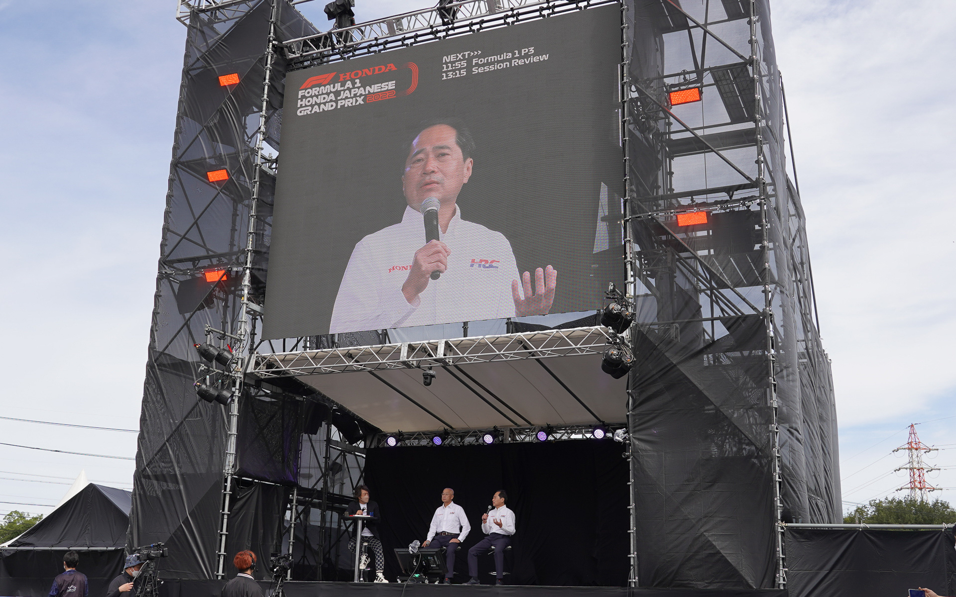 鈴鹿サーキットのGPスクエアオフィシャルステージで行なわれた浅木氏、田辺氏の講演