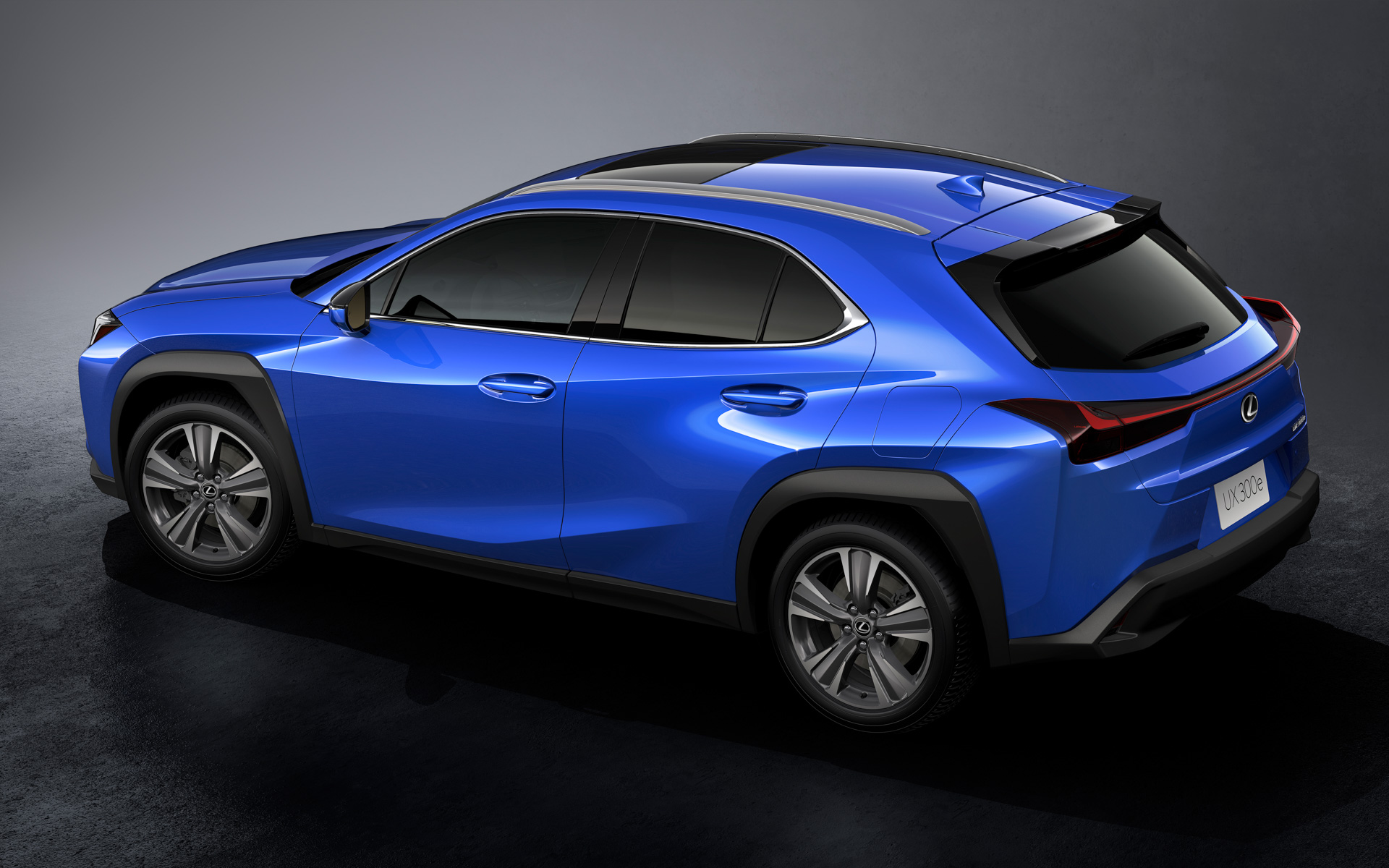 UX300e（プロトタイプ）