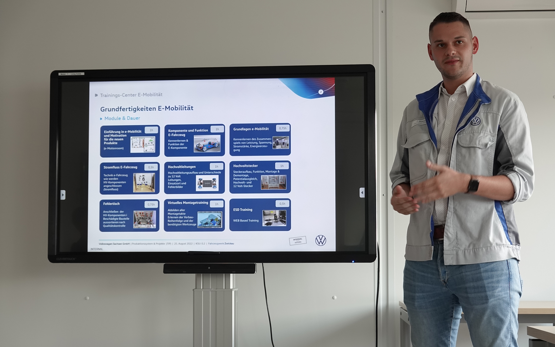 従業員の意識改革についての説明も行なわれた