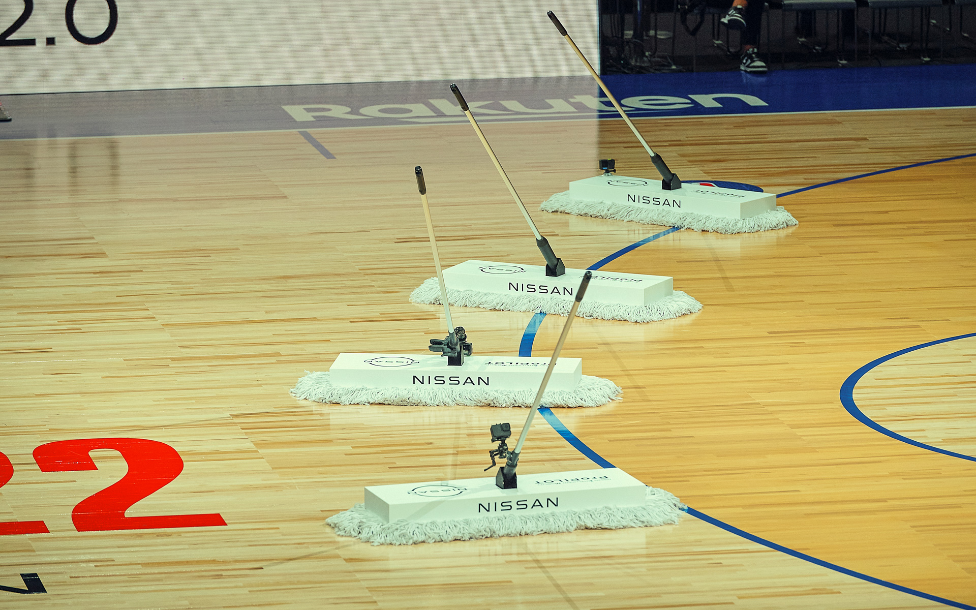 日産が自律走行する「プロパイロットモップ」を、3年ぶりに開催された「NBA ジャパンゲームス」にて初披露した