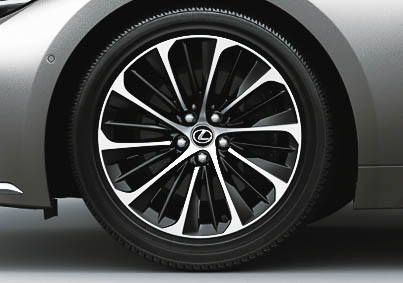 245/45R20 ランフラットタイヤ＆ノイズリダクションアルミホイール（切削光輝＋ブラック塗装）