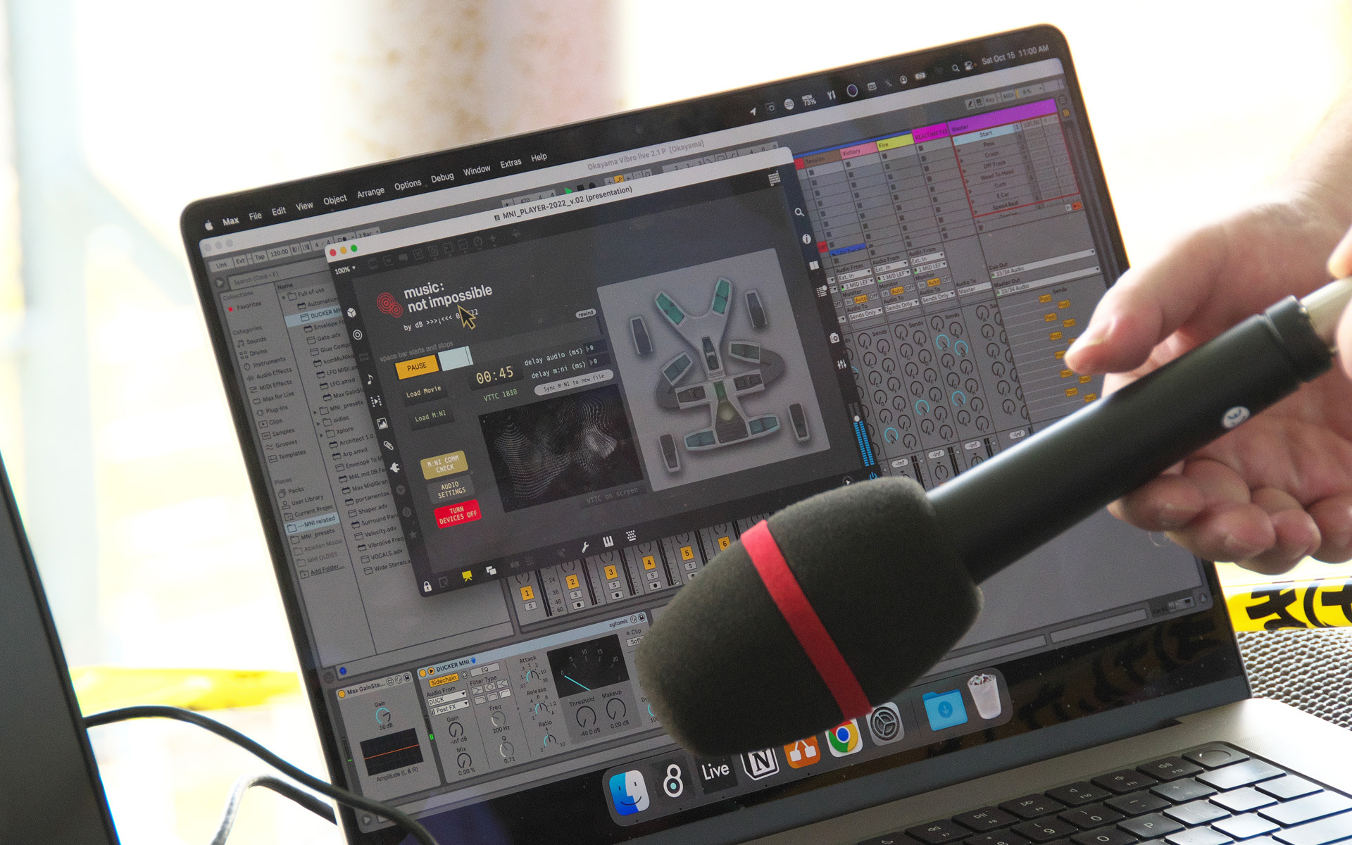 Not Impossibleの「Music Not Impossible」コントロール画面。24のハプティックデバイスをコントロールできる