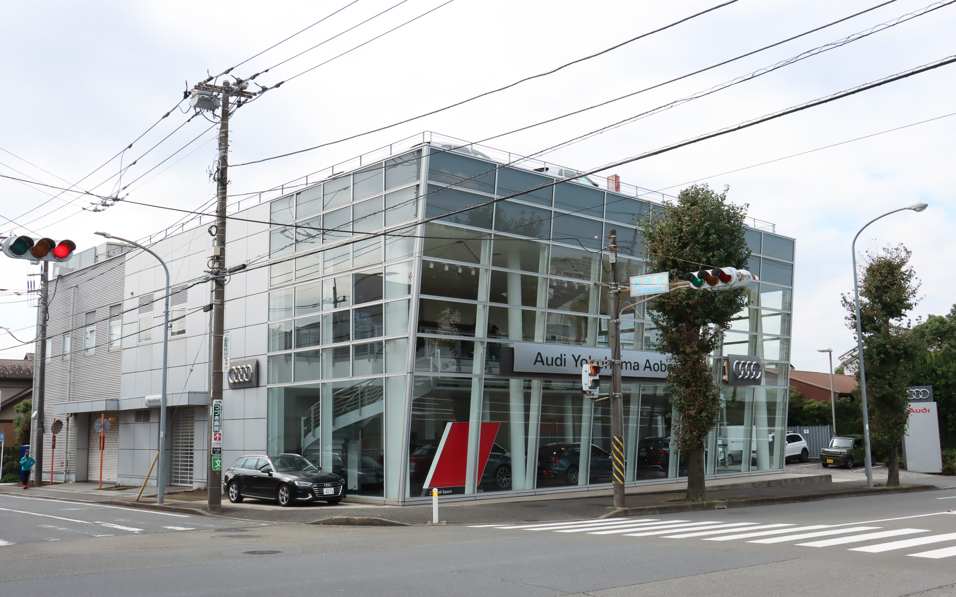 アウディ横浜青葉の店舗外観