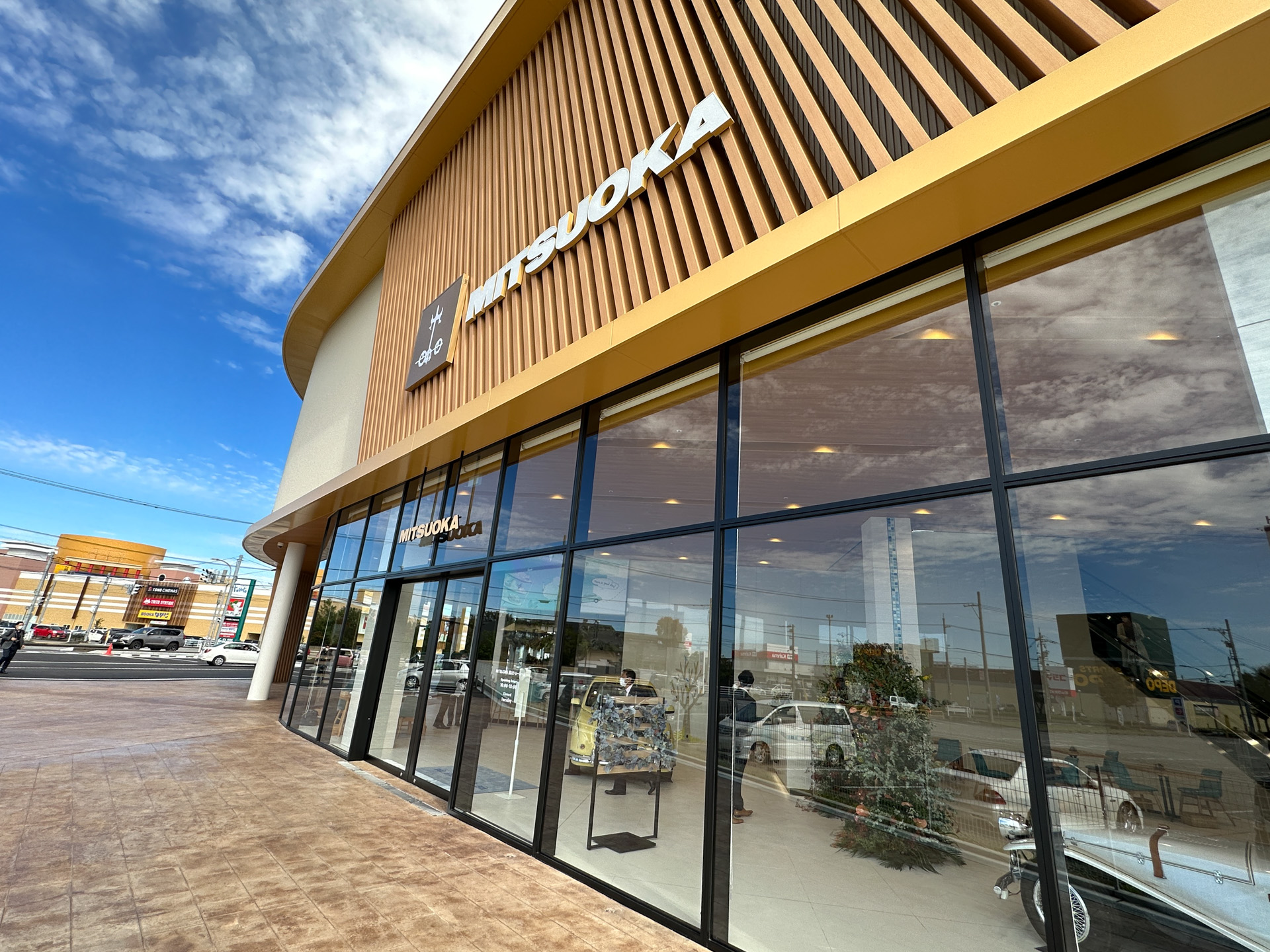 ミツオカ グランドストア