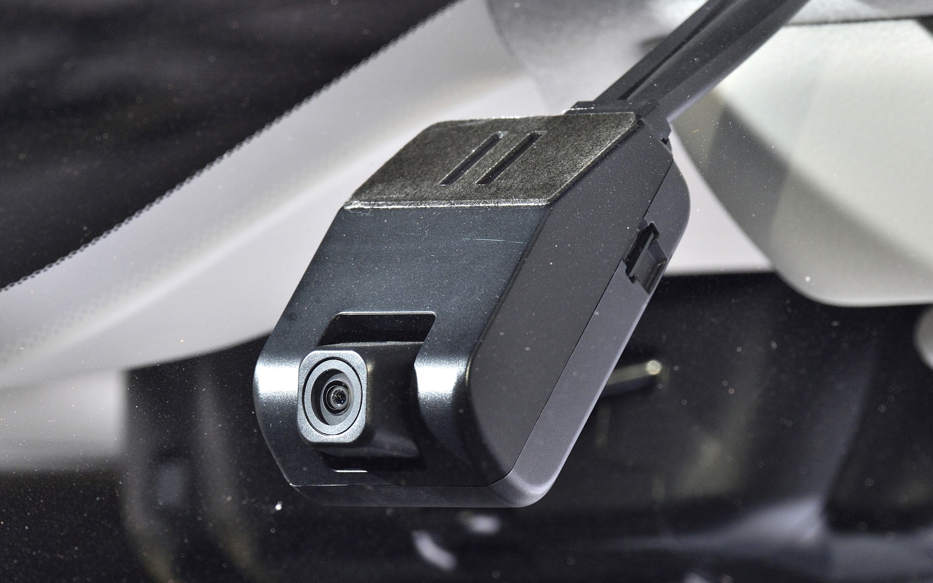 フロントカメラ（前方撮影用）装着イメージ