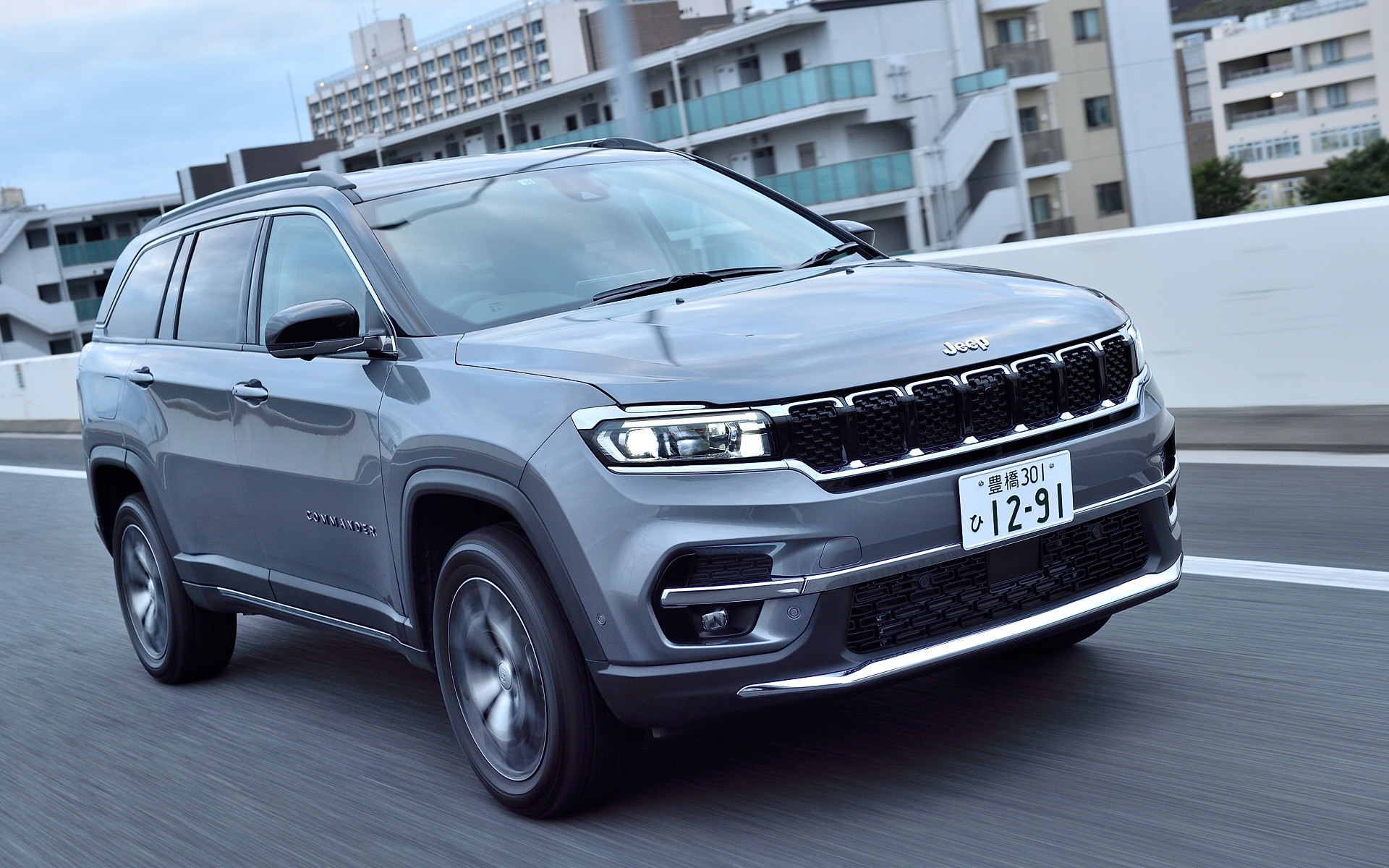 ミドルサイズSUVとしでデビューした新型「コマンダー」