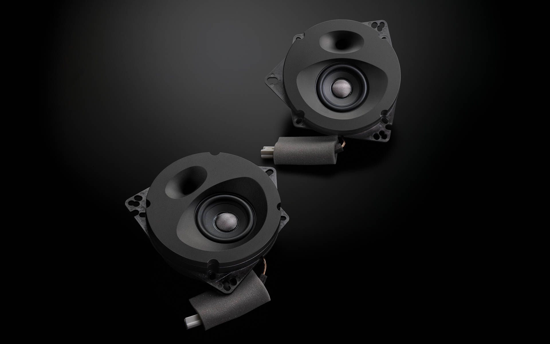 スタンダードモデル「SF-N901E」（4スピーカー車フロント/リアドア単品モデル）3万8500円