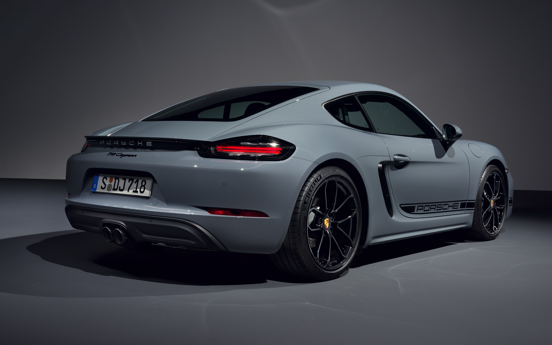 新型「718ケイマンスタイルエディション」