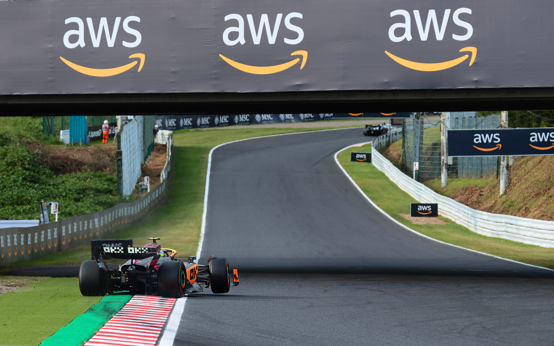 シャッター速度1/500秒、焦点距離159mmで撮影