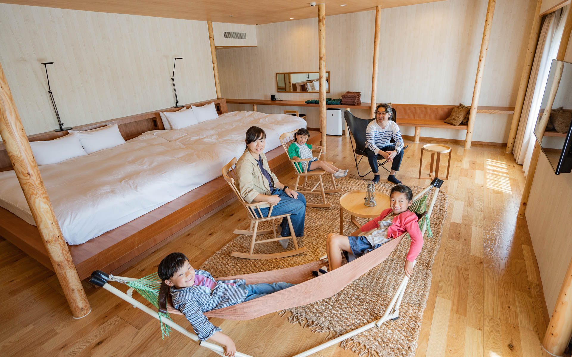 気の温もりに包まれた「グランルーム」