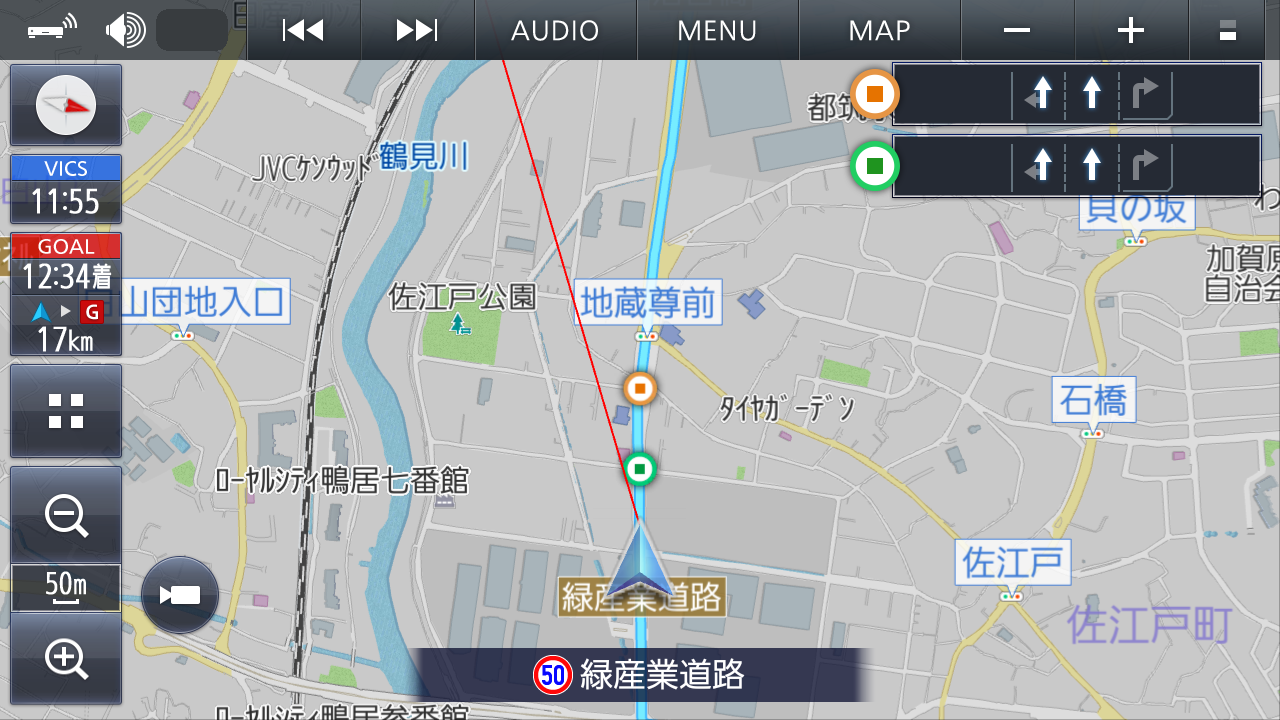 交差点で曲がることがなくても、車線案内は表示される