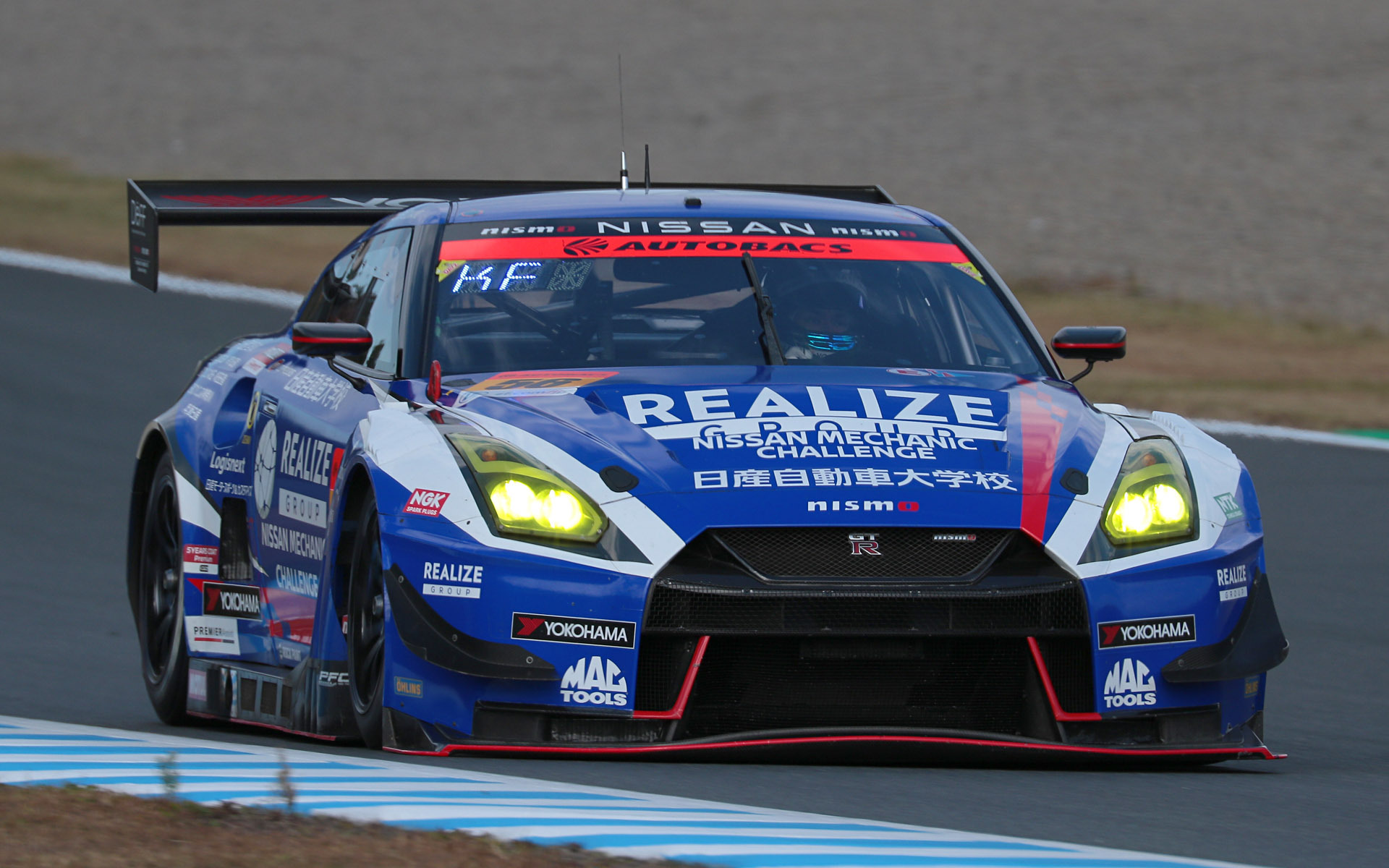 ランキングトップの56号車リアライズ日産メカニックチャレンジ GT-R（藤波清斗/ジョアオ・パオロ・デ・オリベイラ、YH）