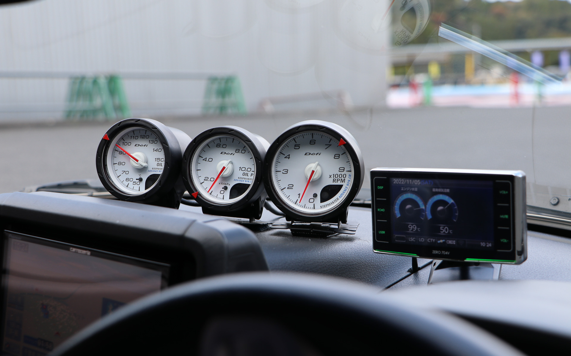 Defiの追加メーターで車両の状態をチェック