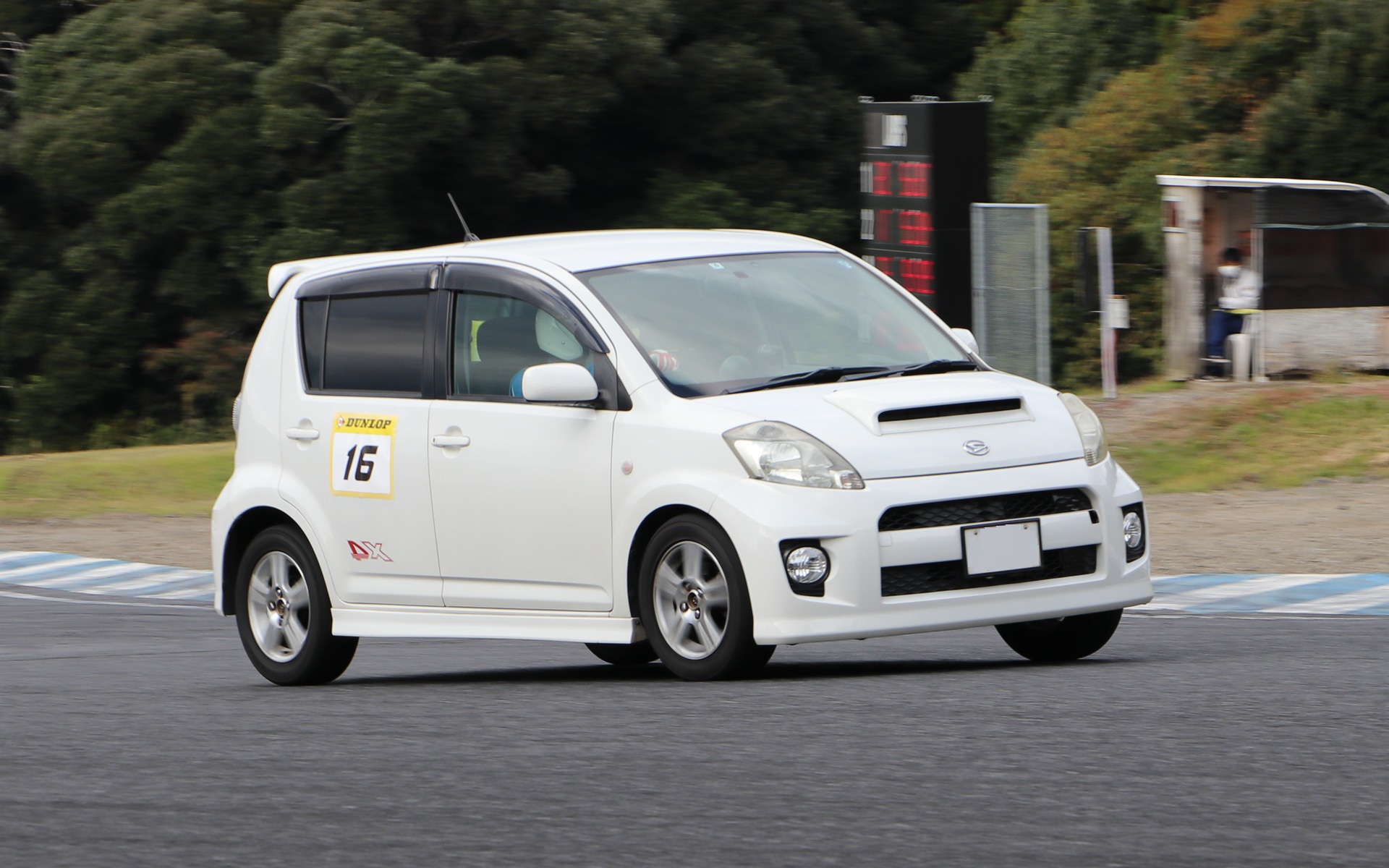 オープンクラス　しろ（ブーン/M312S）