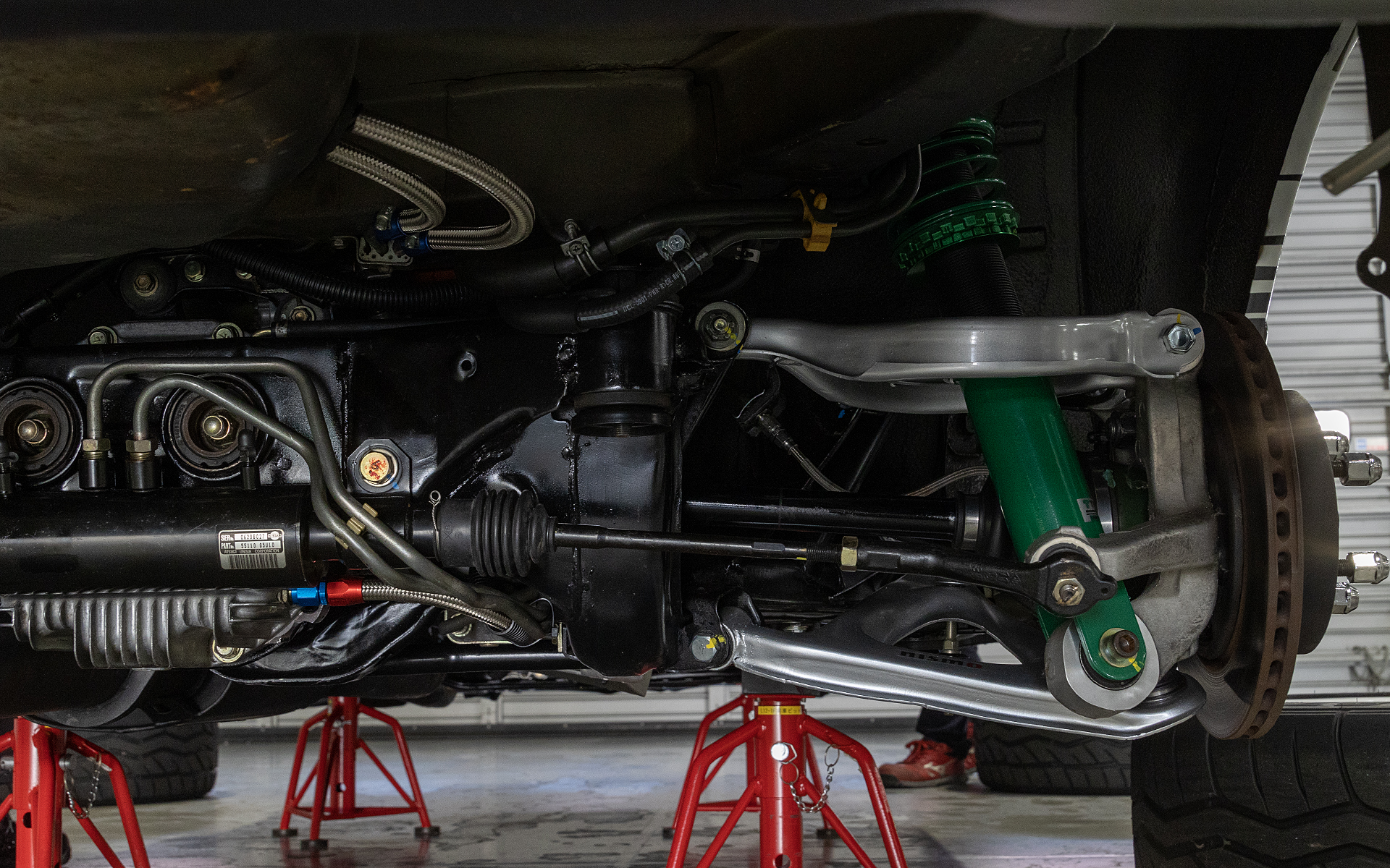 マルチリンクのアーム類はNISMO製