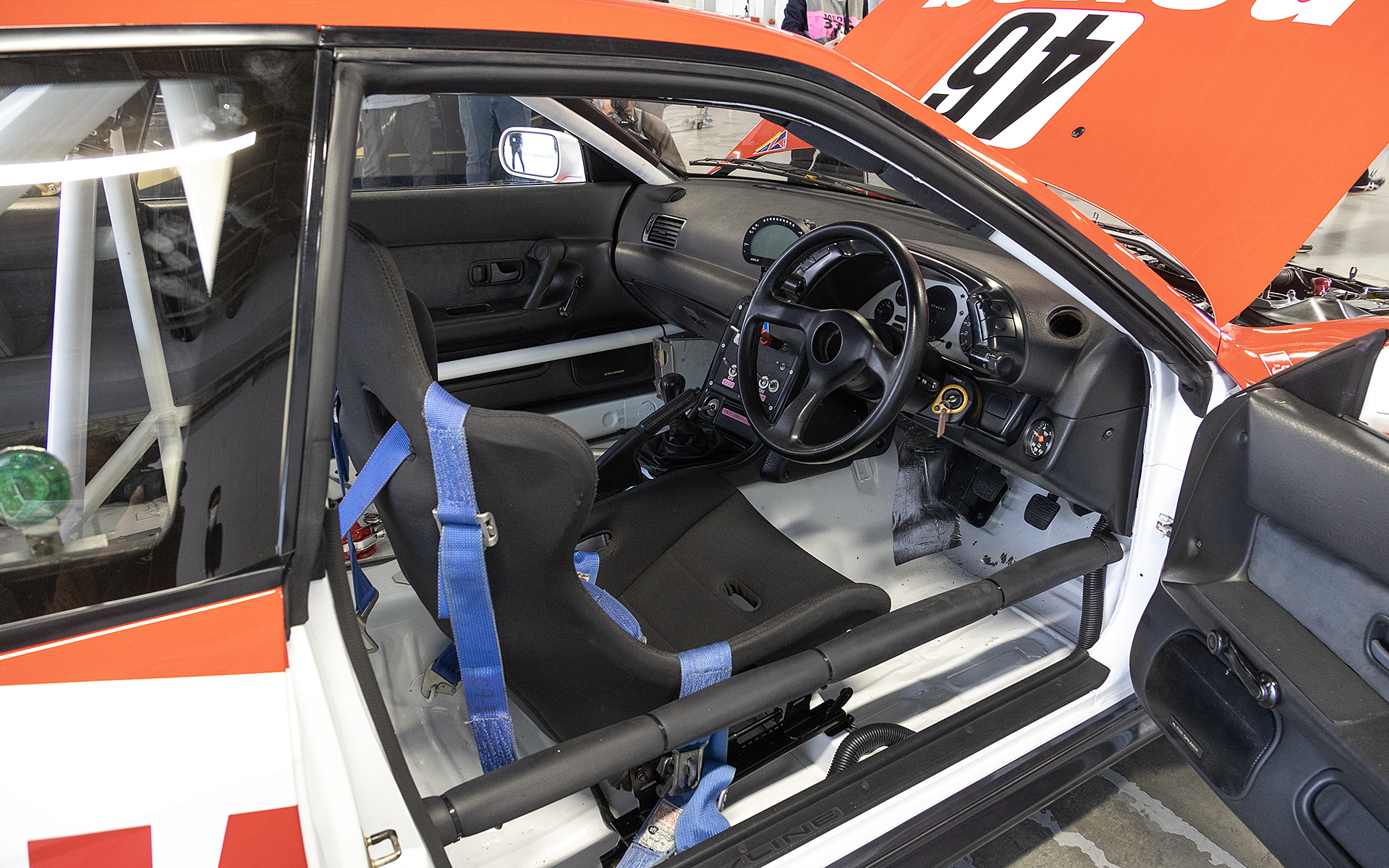 インパネまわりもノーマルの面影が残っている