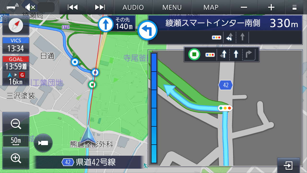 スマートICはETC車以外が入った場合に戻るための通路もあり、曲がりくねった複雑な構造のところもあるため、案内されるのはありがたい