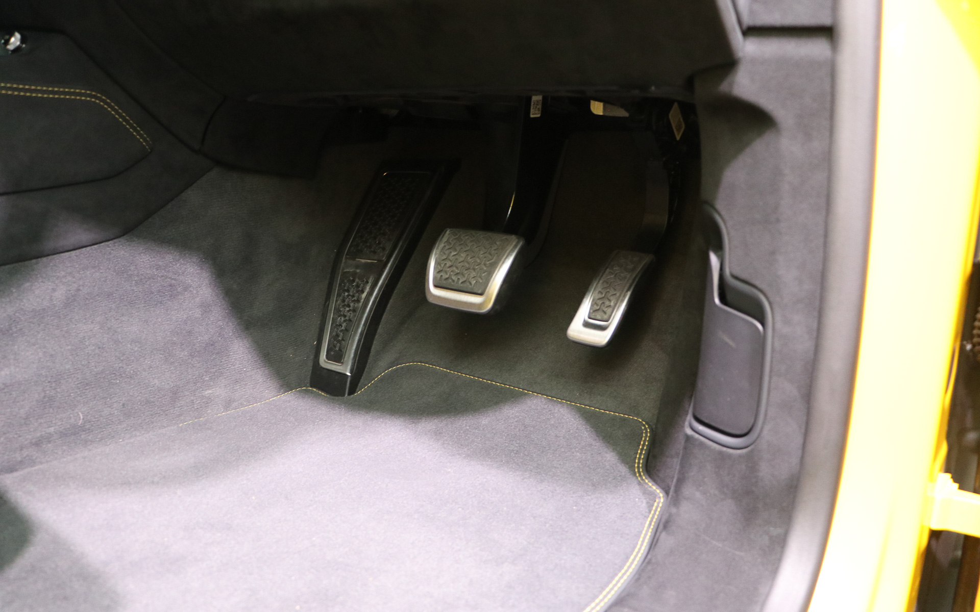 8速ATなので2ペダル