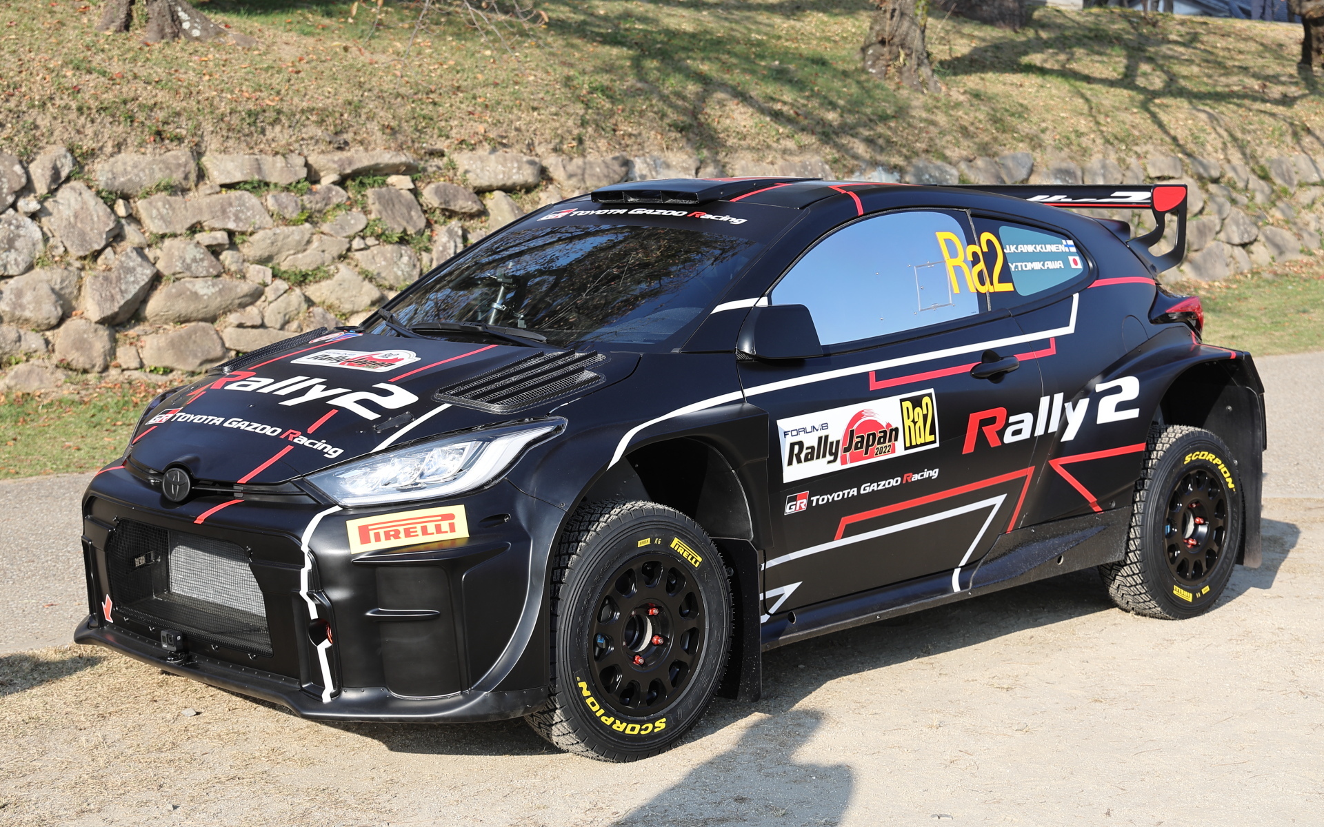 WRC2用新型車両のフロントまわり