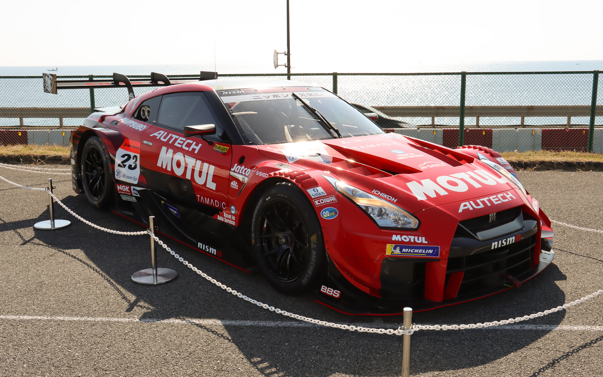 特別展示された「23号車 MOTUL AUTECH GT-R」