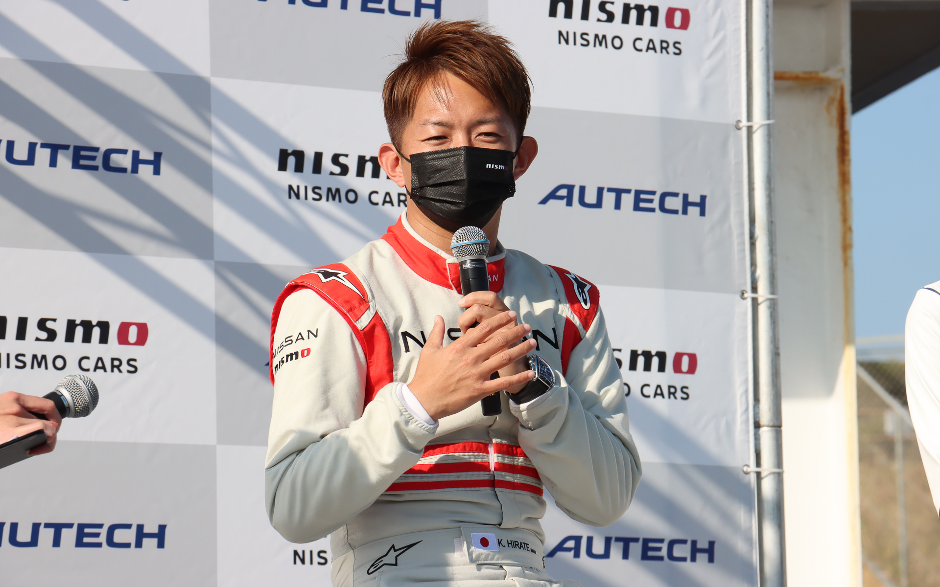 平手選手は新型エクストレイルが気になって試乗したところ、すぐ気に入ってそのまま購入契約。納車を楽しみに待っているという。「e-4ORCEの走りは力強くてびっくりしますよ！」と絶賛