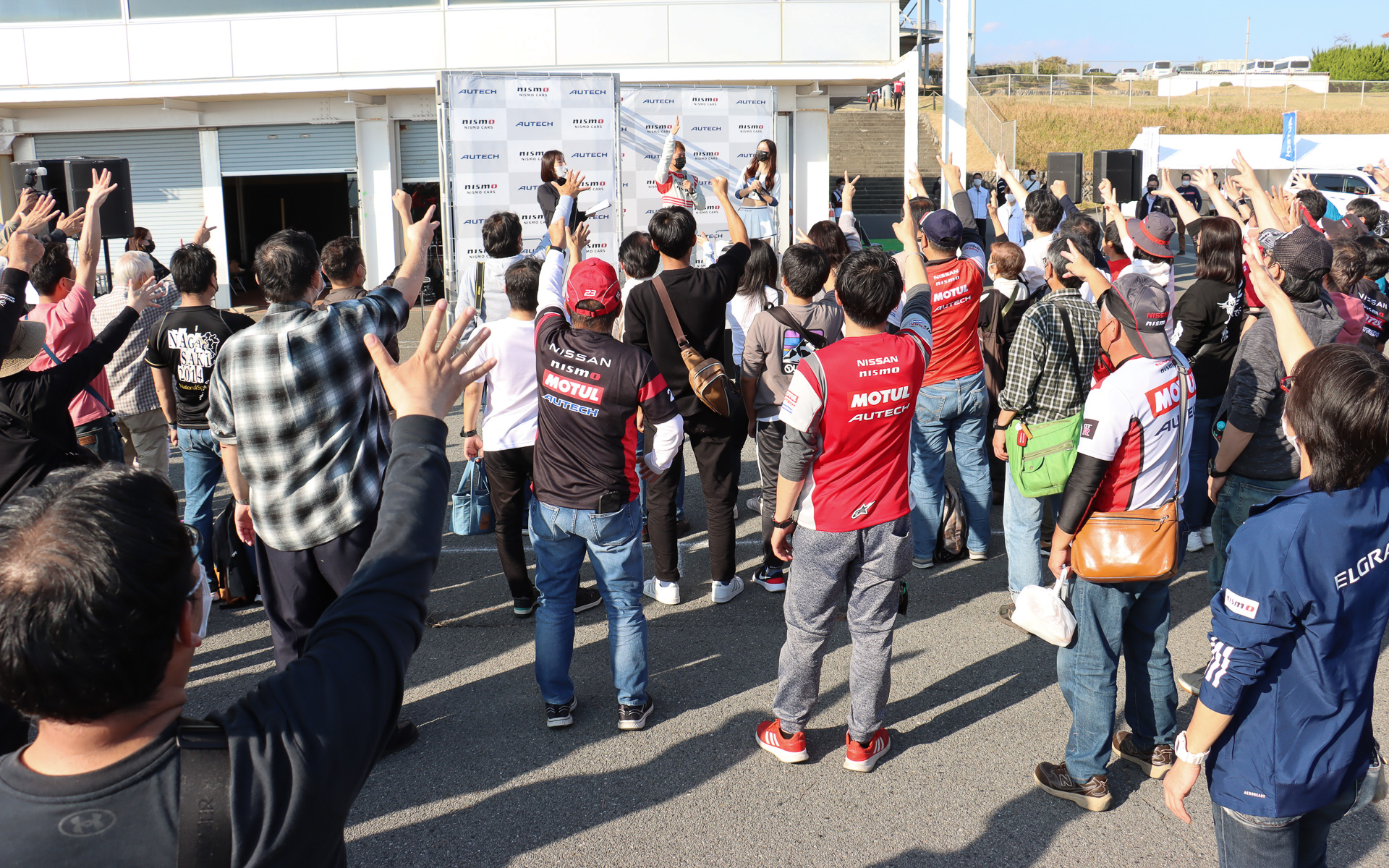 トークショーの最後には12月4日に富士スピードウェイで開催される「NISMO FESTIVAL at FUJI SPEEDWAY 2022」の入場券が贈られるじゃんけん大会も実施