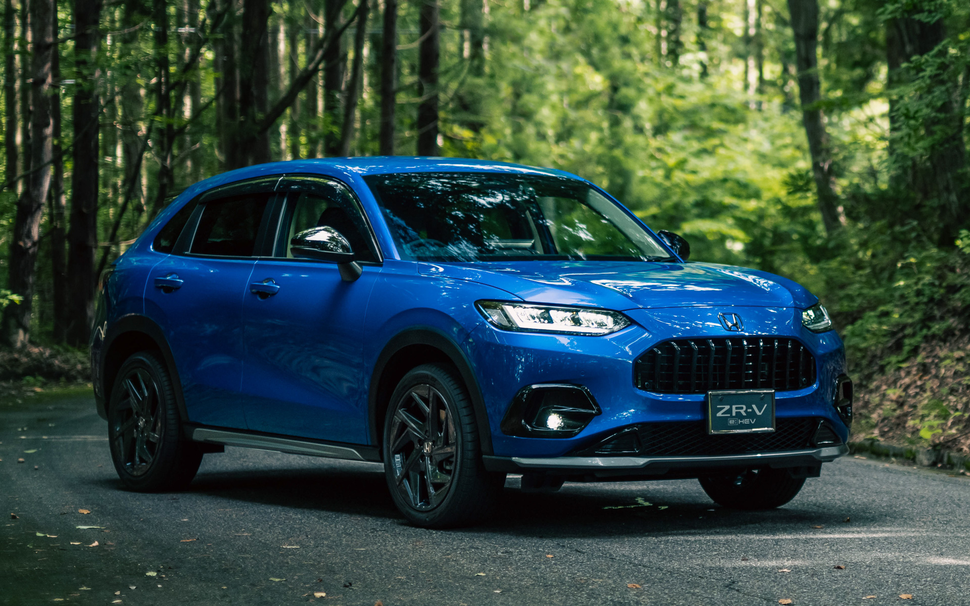 ホンダアクセスが新型SUV「ZR-V」用の純正アクセサリーを発売する