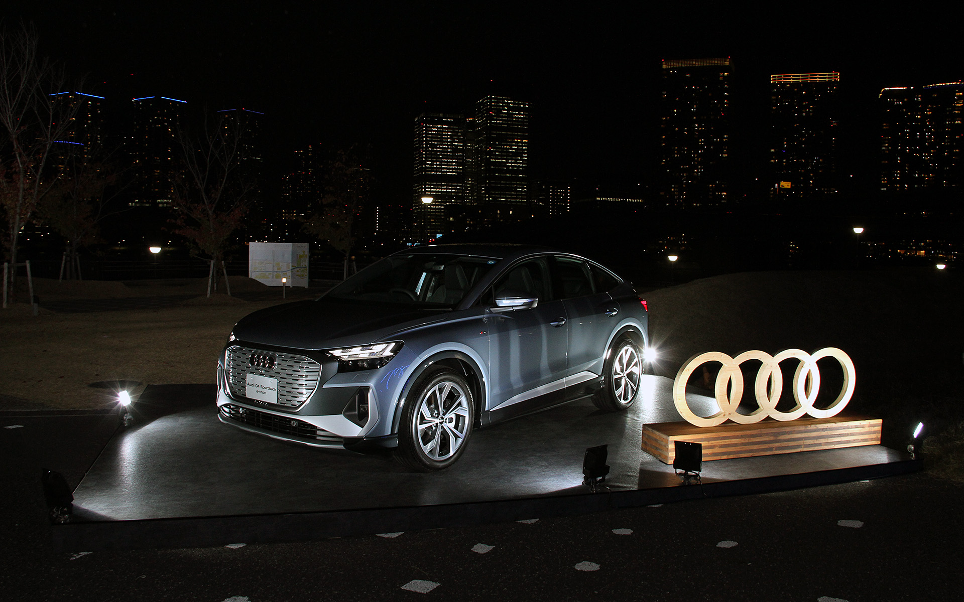 イベントの会場となったのは新豊洲Brilliaランニングスタジアム