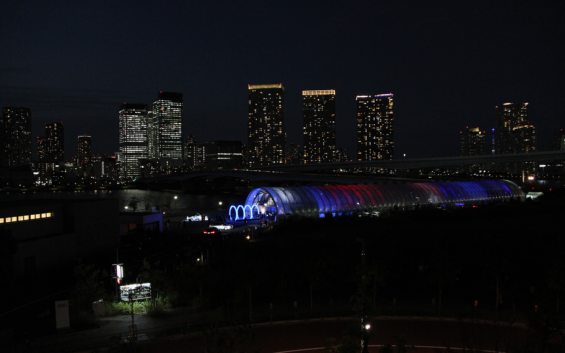 イベントの会場となったのは新豊洲Brilliaランニングスタジアム
