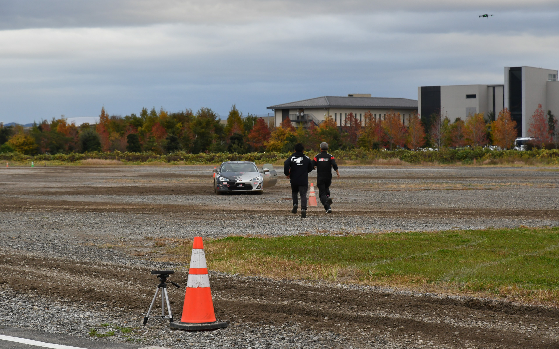 モリゾウ2号もトラブルに。WRCドライバーの走りは激しいようだ