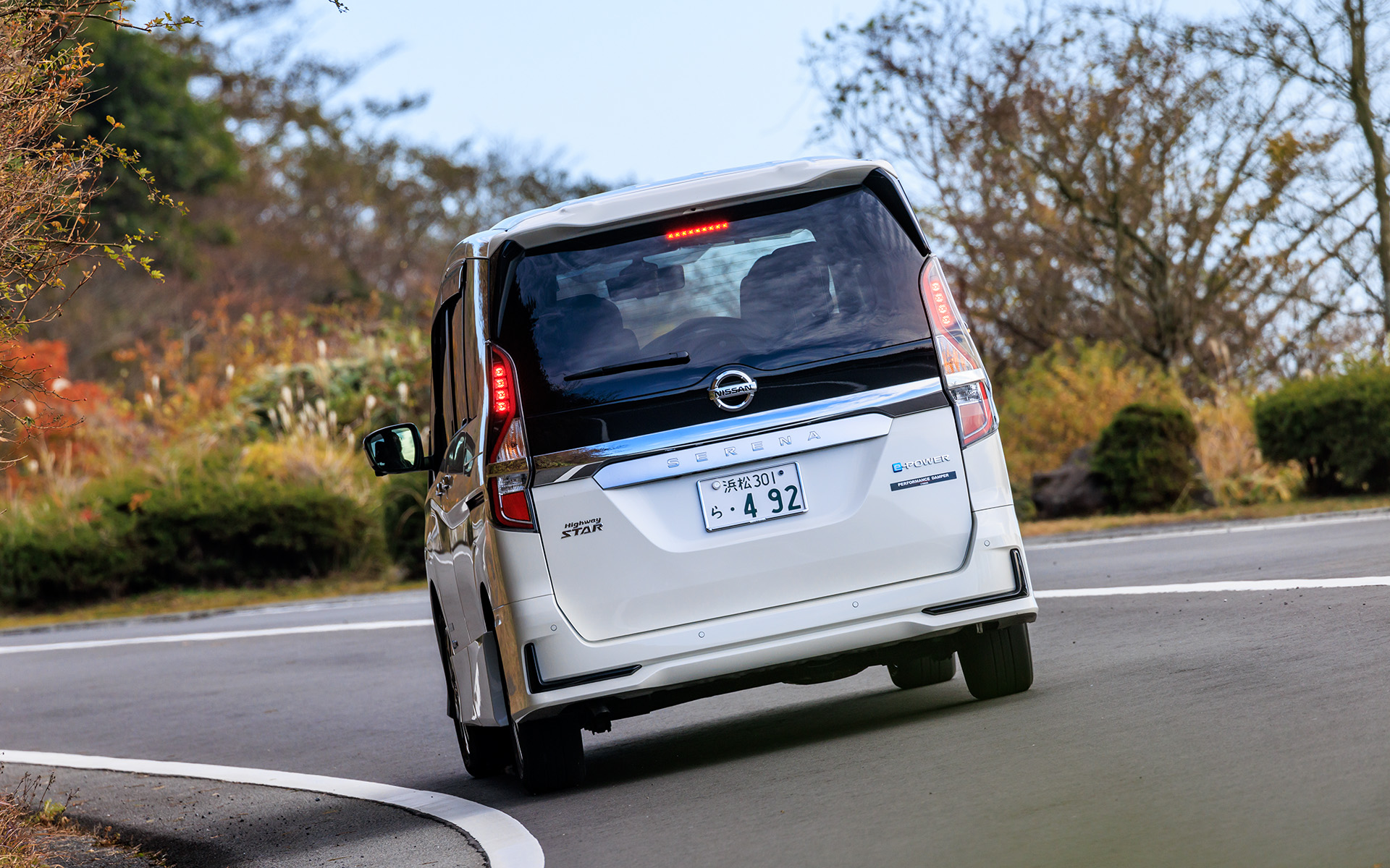ギャップを踏んでしまっても車体の挙動は落ち着いていた