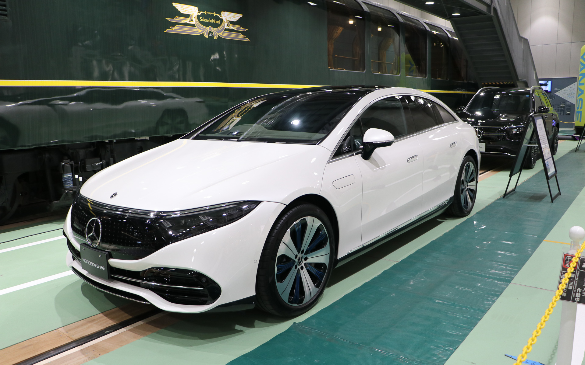 2022年式 メルセデス・ベンツ EQS 450＋