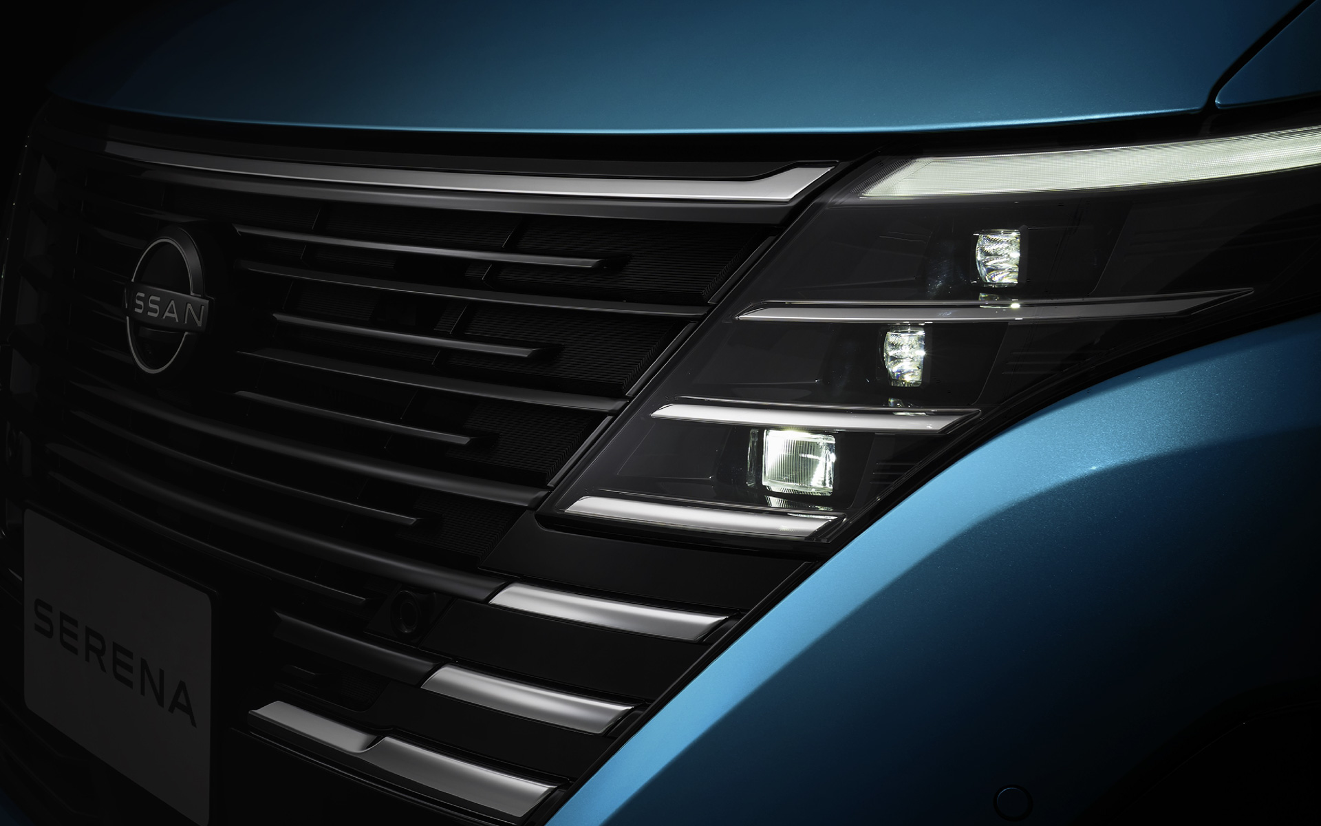 新型セレナのティザー画像