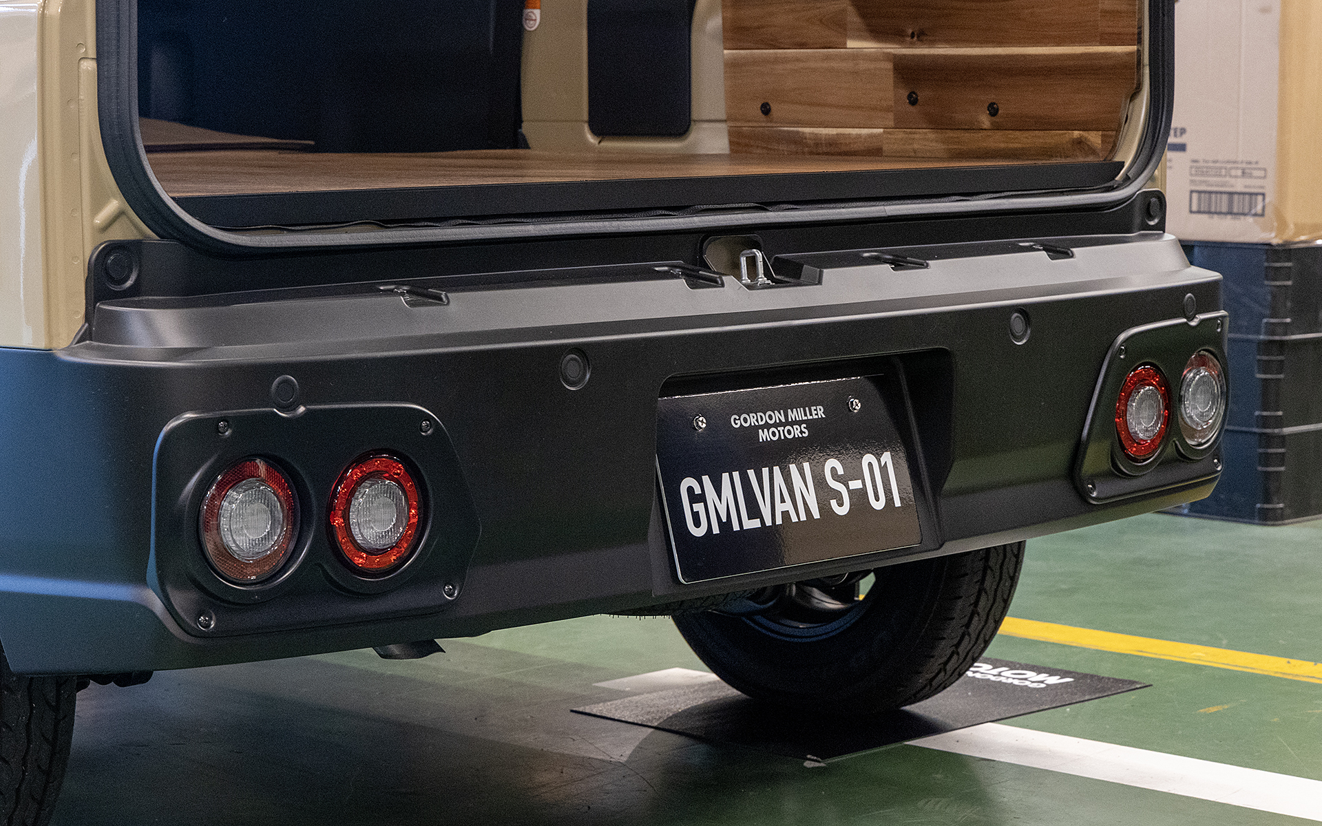 オプション設定のテールランプが付く