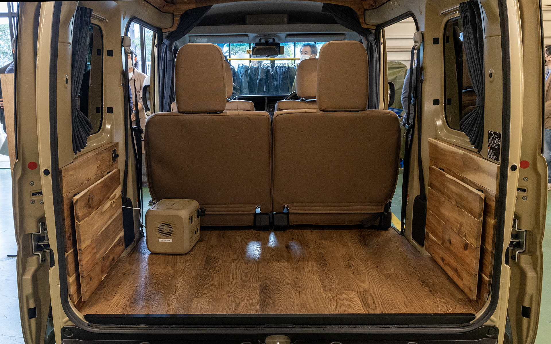 テーブルをしまった状態