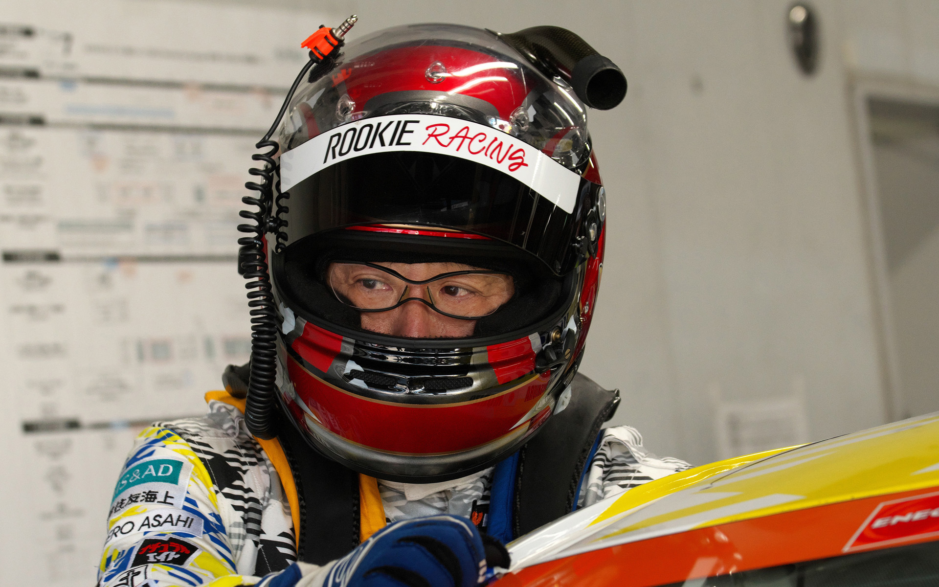 スーパー耐久最終戦鈴鹿にモリゾウ選手として挑むトヨタ自動車 代表取締役社長 豊田章男氏。今シーズンの水素GRカローラ最後の戦いに挑む