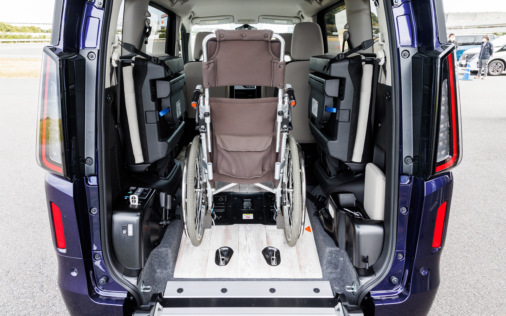 3列目への乗車時