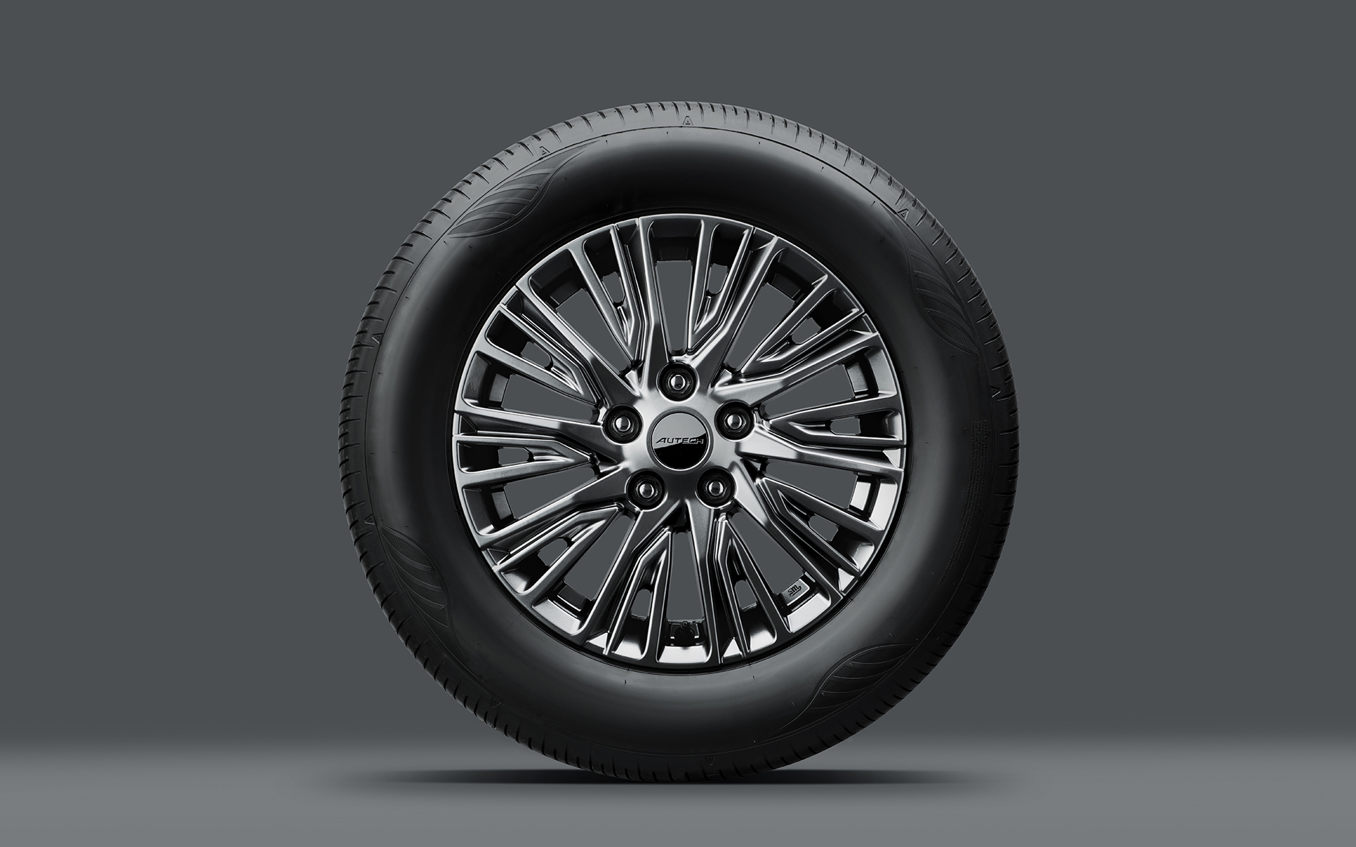 専用16インチアルミホイール＆205/65R16 95Hタイヤ